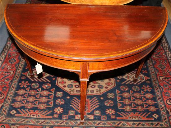 An Edwardian inlaid mahogany console table, W.94cm
